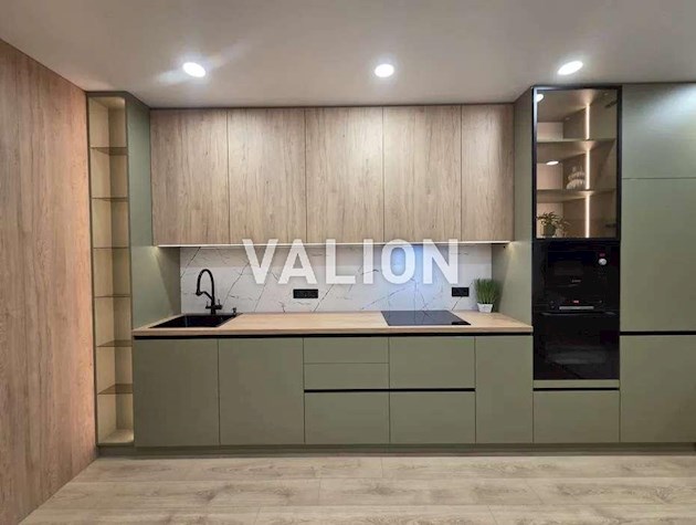 Продаж 1-к квартири вул. Всеволода Змієнка 15/23