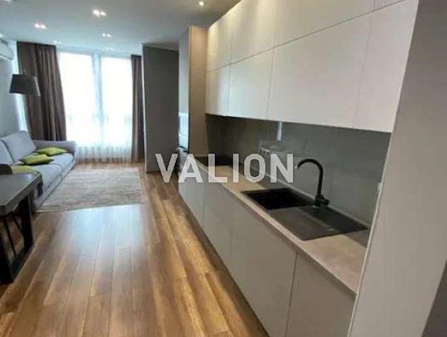 Продаж 1-к квартири вул. Туманяна 15а