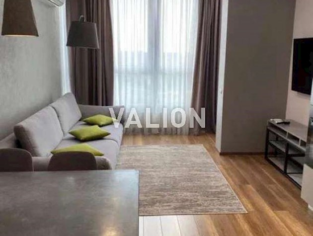 Продаж 1-к квартири вул. Туманяна 15а