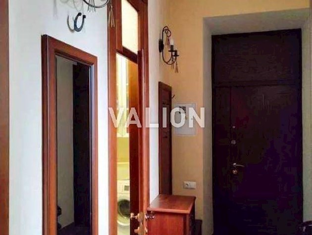 Продажа 3-к квартиры ул. Набережно-Крещатицкая 7в