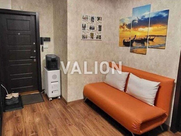 Продаж 3-к кварири вул. Хорольська 3