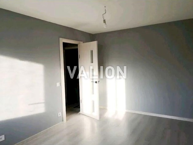 Продажа 1-к квартиры ул. Братьев Зеровых 14а