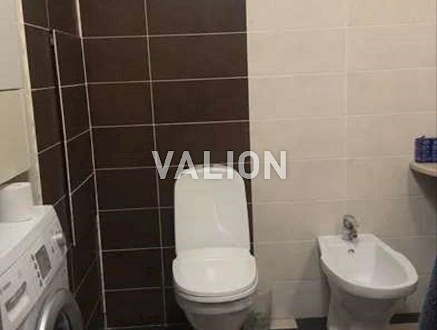 Продається двокімнатна квартира по вул.Рудницького Степана 3/7.