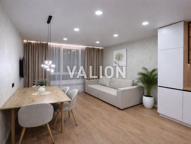 Продажа 1 комнатной 43 м2 Александра Олеся 27а Варшавский 3