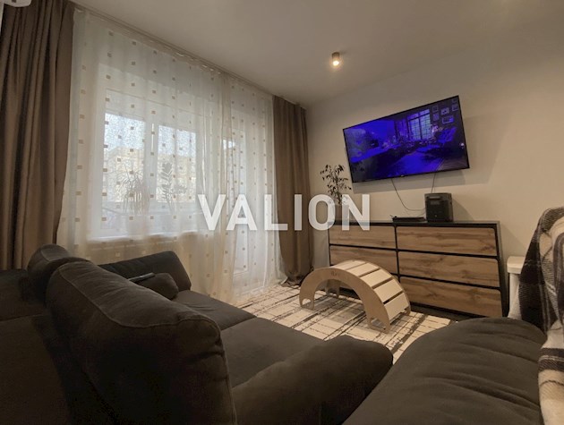 Продажа 1к квартиры 37,5 кв. м на Троещине, ул. А. Экстер, 16В