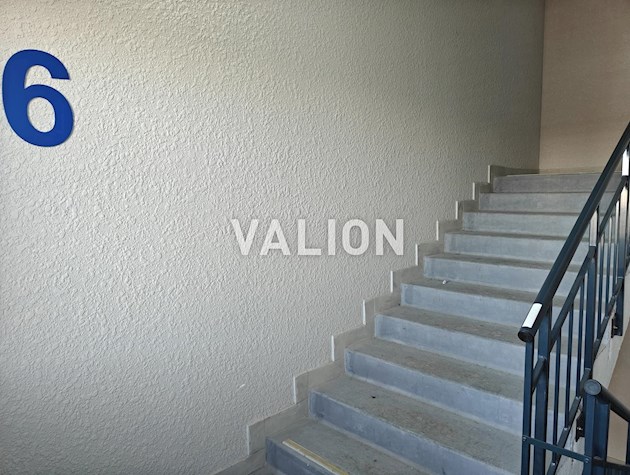 Продається 3 кімнатна квартира 87 кв. м по вул. Гліба Бабіча, 8г. ЖК Причал 8.