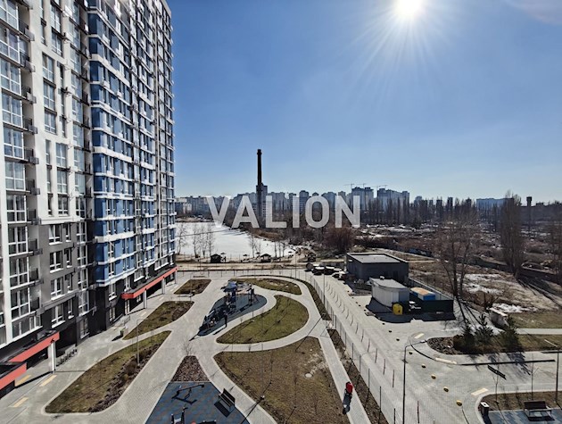 Продається 3 кімнатна квартира 87 кв. м по вул. Гліба Бабіча, 8г. ЖК Причал 8.