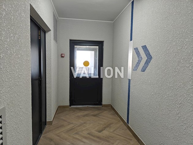 Продається 3 кімнатна квартира 87 кв. м по вул. Гліба Бабіча, 8г. ЖК Причал 8.