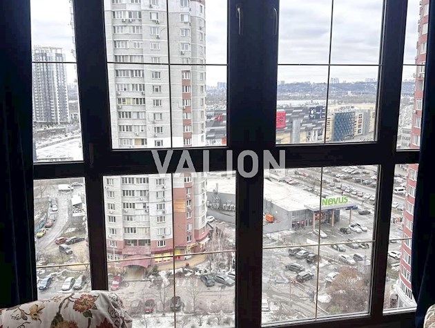 Продаж 3к.квартири Анни Ахматової 43, Осокорки