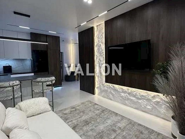 Квартира з новим авторським ремонтом 42 м² продуманого простору ЖК Great