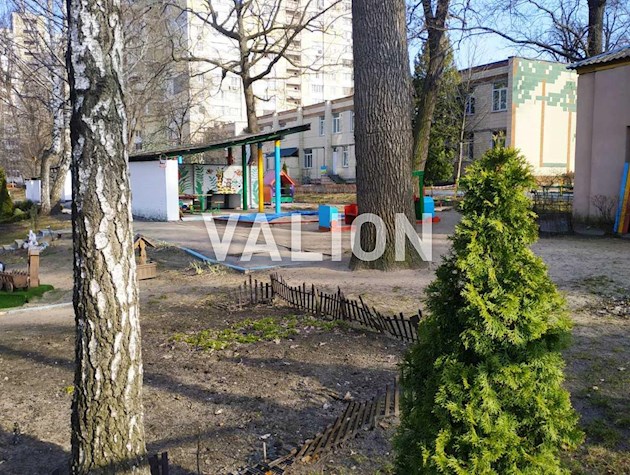 Продаж 4-х кімнатної квартири по вул.Васкула Ореста 44/50