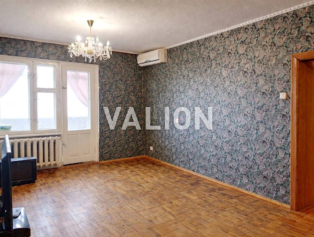 Продаж 4-х кімнатної квартири по вул.Васкула Ореста 44/50