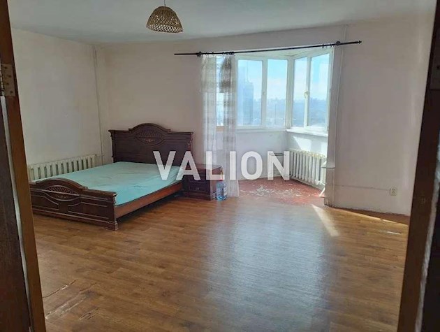 Продажа 3-комнатной квартиры по ул.Шептицкого (Луначарского), 12