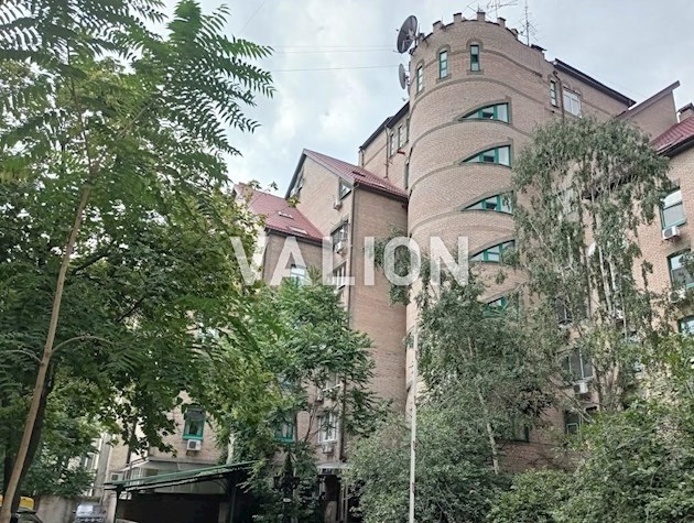 Продажа 3-х комнатной квартиры Центр ул.Назаровская 7б Шевченковский