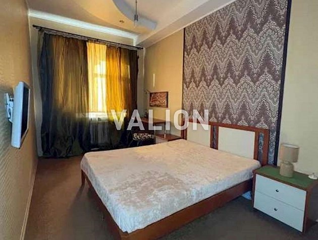 Продаж 2 кімнатної картири в центрі вул. Велика Васильківська 111/113