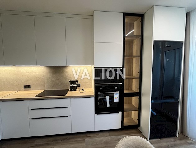 Продажа 1 комнатной квартиры в ЖК бизнес-класса Manhattan city по адресу: проспект Берестейский 11.