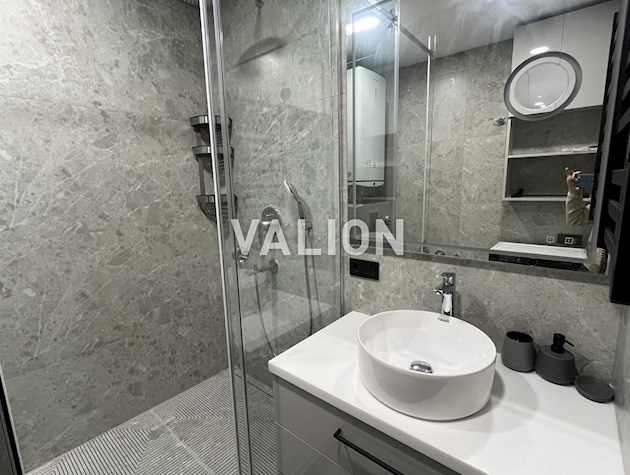 Продажа 1 комнатной квартиры в ЖК бизнес-класса Manhattan city по адресу: проспект Берестейский 11.