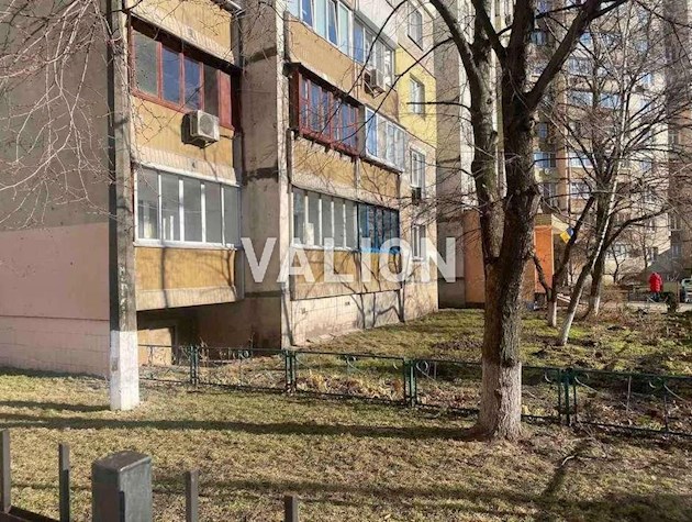 Продажа 3-к квартиры ул. Михаила Драгоманова 40б