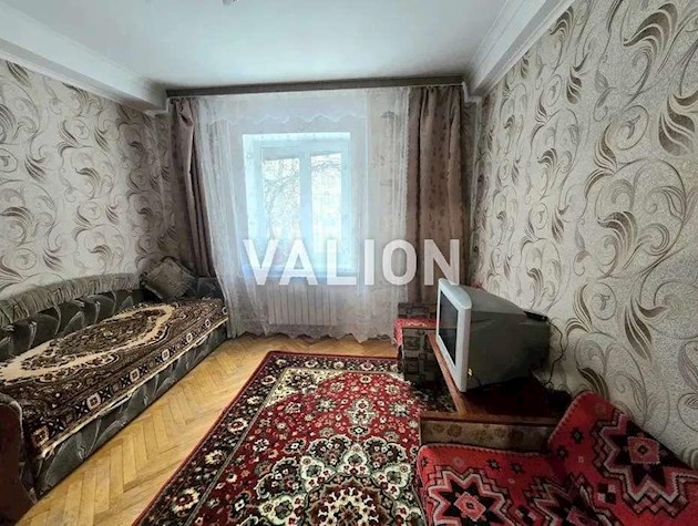 Продаж 2-к квартири вул. Тулузи 22