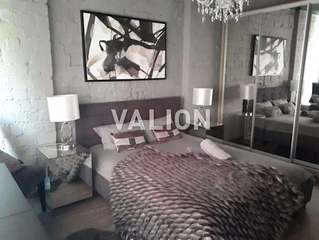 Продажа 2-к квартиры ул. Круглоуниверситетская 2/1