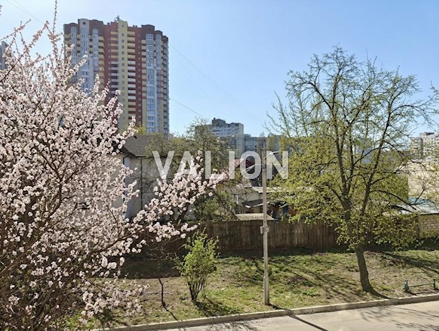 Продается 1 комнатная квартира 34 кв. г. ул. Армянская 29.