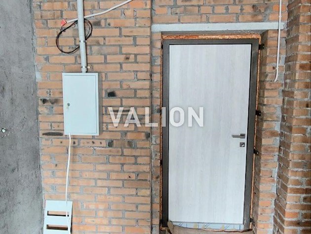 Продаж 1к квартири по вул. Дегтярівська 17.