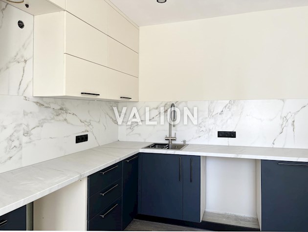 Продаж 2-кімнатної квартири за адресою вул. Миколи Голего, 5 в Солом’янському районі.