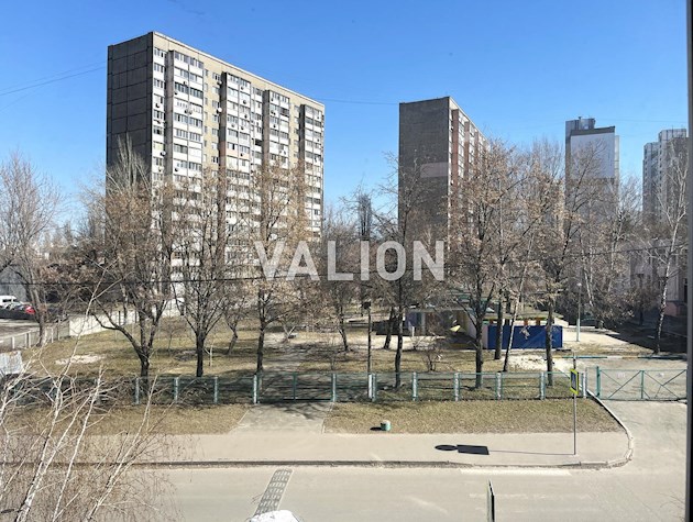 Продаж 2-кімнатної квартири за адресою вул. Миколи Голего, 5 в Солом’янському районі.