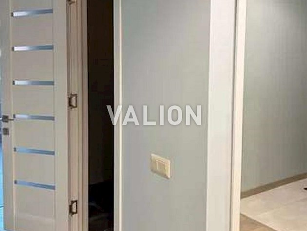 Продам 3к квартиру з ремонтом, Оболонь, вул. О. Архіпенка 10б