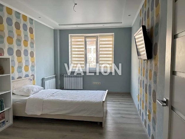 Продам 3к квартиру з ремонтом, Оболонь, вул. О. Архіпенка 10б