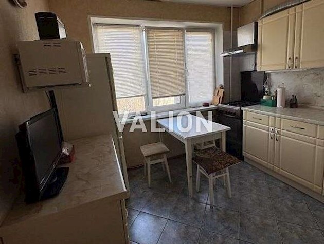 Продаж 3-к квартири вул. Якуба Коласа 6