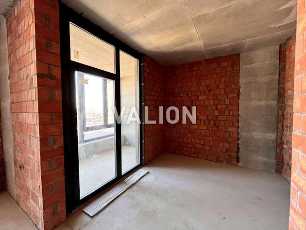 Продажа 1-к квартиры ул. Гарета Джонса 12а