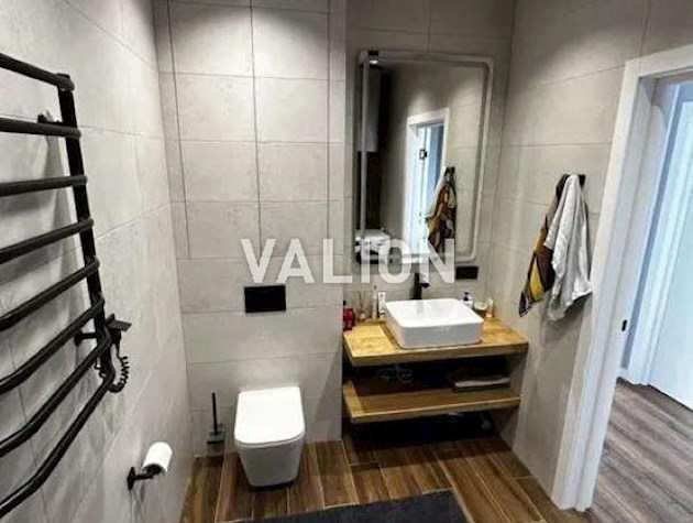 Продам 2 ком. квартиру ЖК Медовый. П.Радченка 12