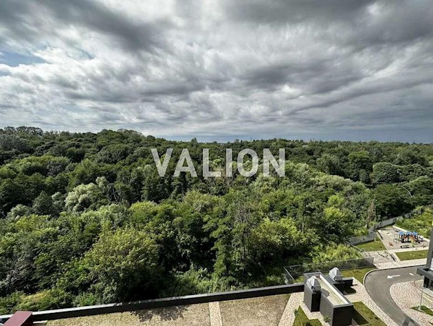 Продам 2 ком. квартиру ЖК Медовый. П.Радченка 12