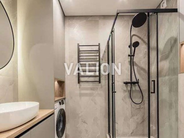 Продажа 2-к квартиры ул. Михаила Максимовича 24г