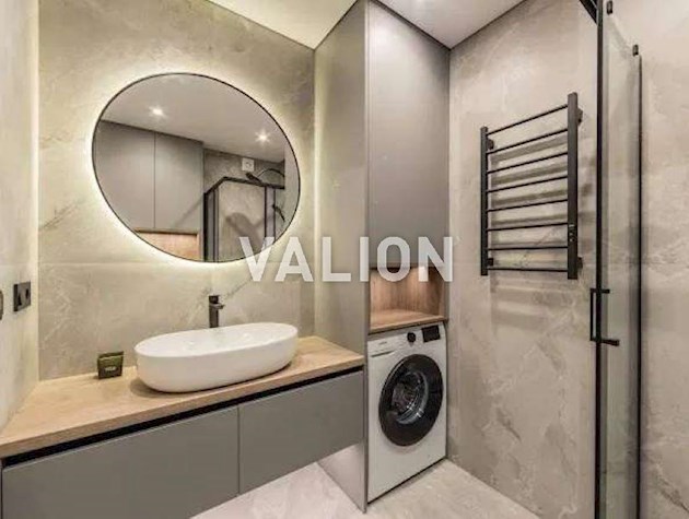 Продажа 2-к квартиры ул. Михаила Максимовича 24г