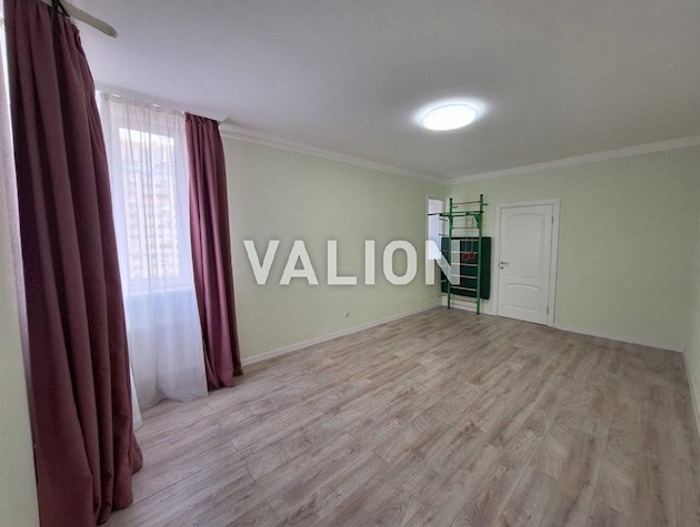 Голосїівський р-н ЖК 4 сезони Продажа 3-к квартиры пл.101кв.м