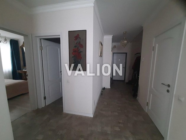 Голосїівський р-н ЖК 4 сезони Продажа 3-к квартиры пл.101кв.м