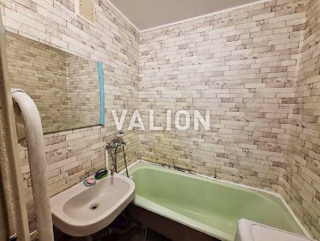 Продам 2к квартиру, вул. Западинська 5а, Виноградар, Вітряні Гори