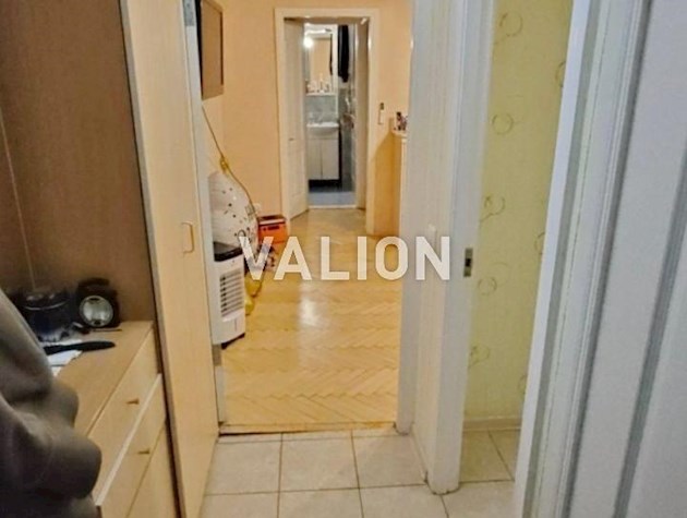 Продається однокімнатнак вартира, проспект Голосіївський 122к, метро Виставковий центр