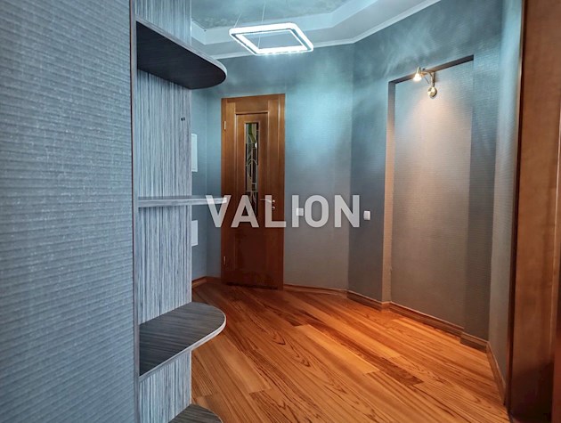 Без % продаж 2к, вул. Анни Ахматової 35, Дарницький район