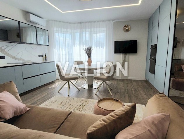 Продажа 3К квартиры с ремонтом и мебелью в ЖК Шевченковский, по ул. Златоустовская 25