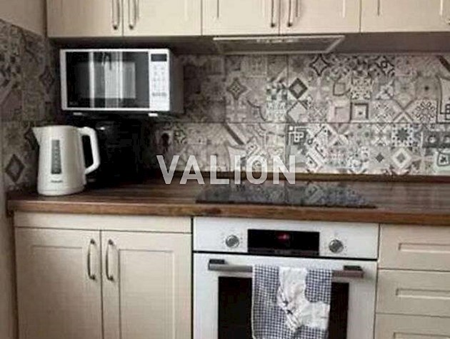 Продажа 2к квартиры Радунская 2/18