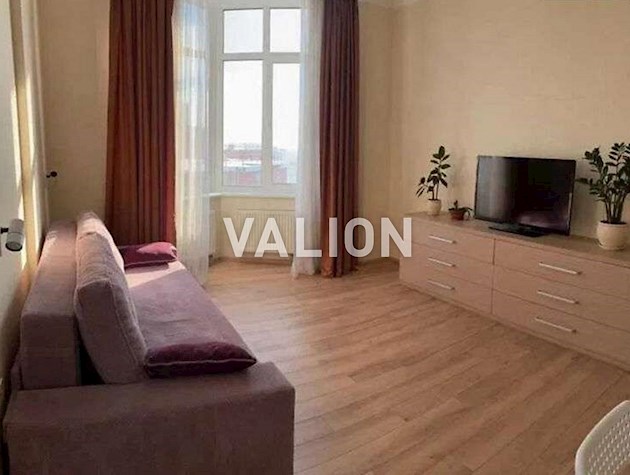 Продажа 2к квартиры Радунская 2/18