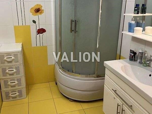 Продажа 3-к квартиры ул. Елены Пчелки 2