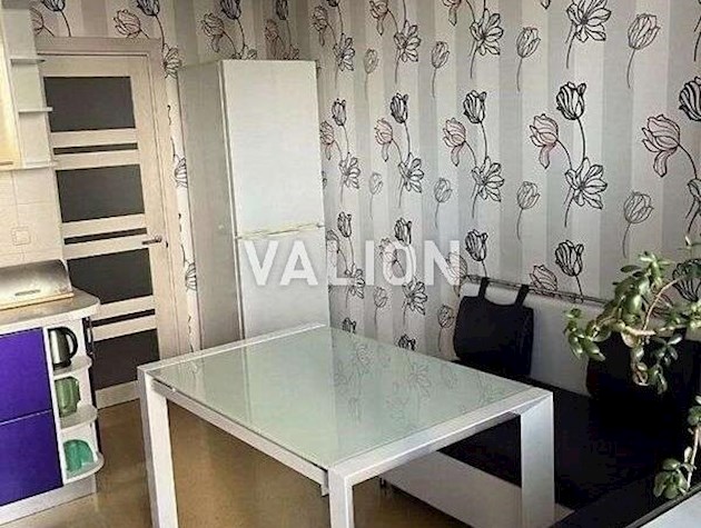 Продажа 3-к квартиры ул. Елены Пчелки 2