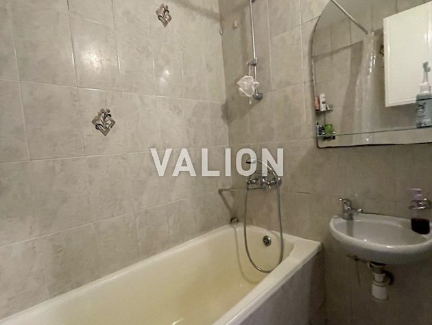 Продаж трикімнатної квартири вул.Княжий затон 5, Позняки,Осокорки