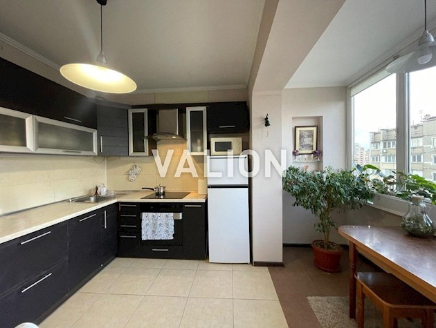 Продаж трикімнатної квартири вул.Княжий затон 5, Позняки,Осокорки