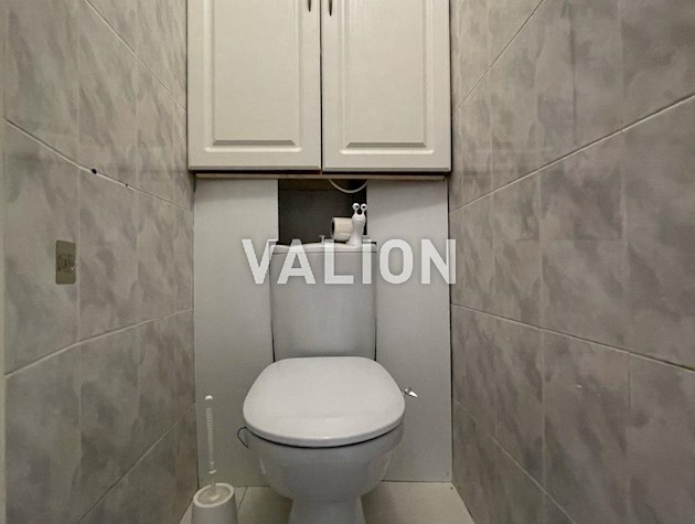 Продаж трикімнатної квартири вул.Княжий затон 5, Позняки,Осокорки