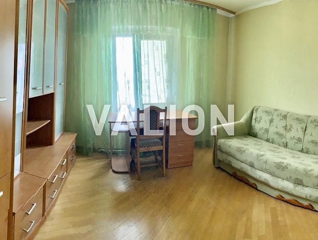 Продаж 3-к квартири вул. Лаврухіна 5